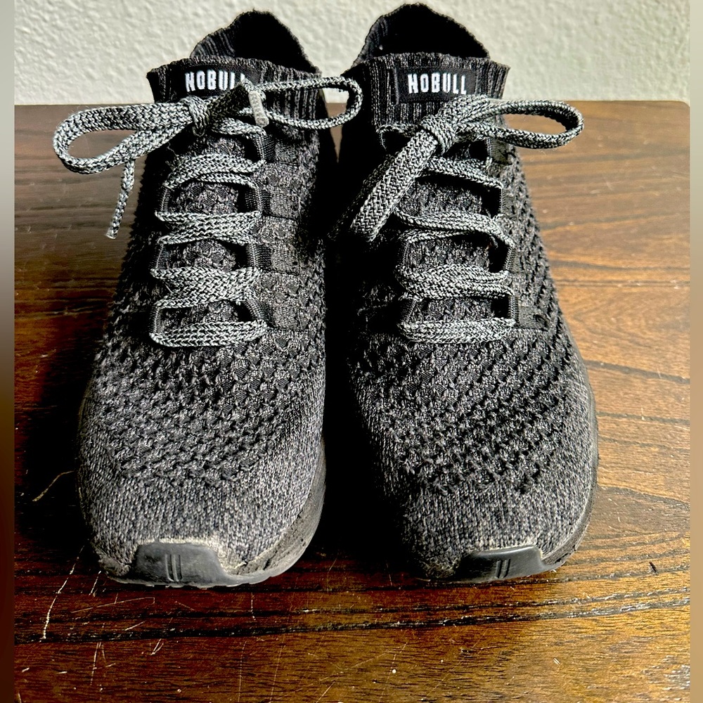 Original NOBULL knit runners.